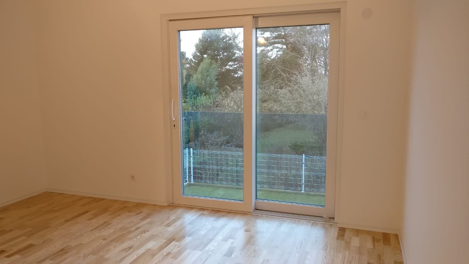 Strasshof – Exklusive schlüsselfertige Doppelhaushälften Bild 14